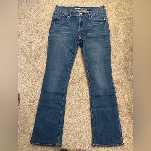 Old Navy Mid Rise Bootcut Jeans Size 4 - Picture 3 of 5